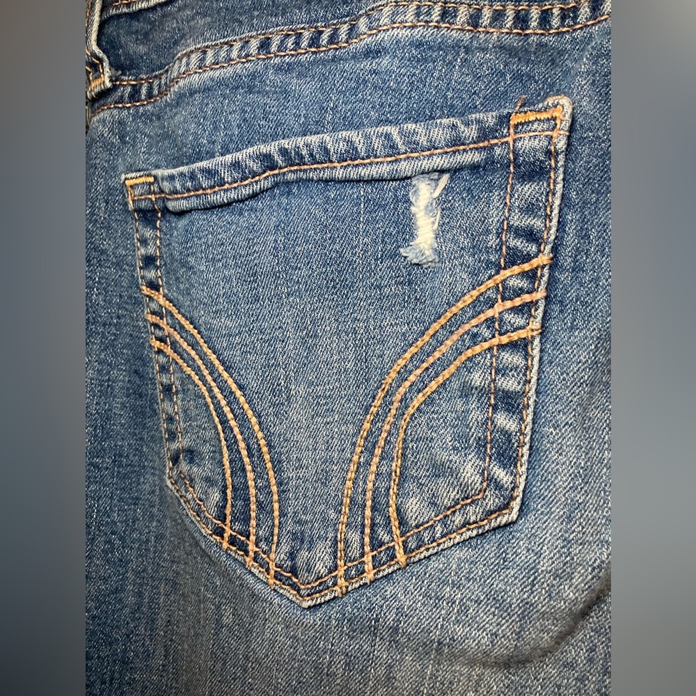 Hollister Light Blue Distressed Skinny Jeans - Picture 9 of 10
